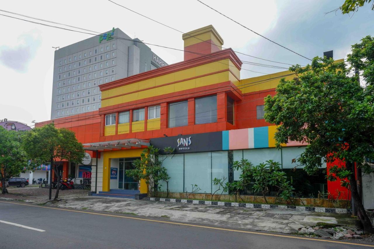 Sans Hotel International Surabaya Gubeng Eksteriør bilde
