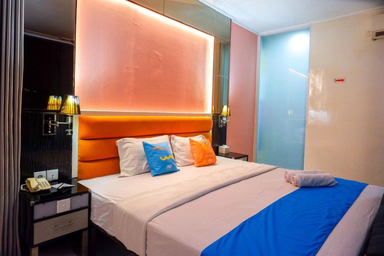 Sans Hotel International Surabaya Gubeng Eksteriør bilde