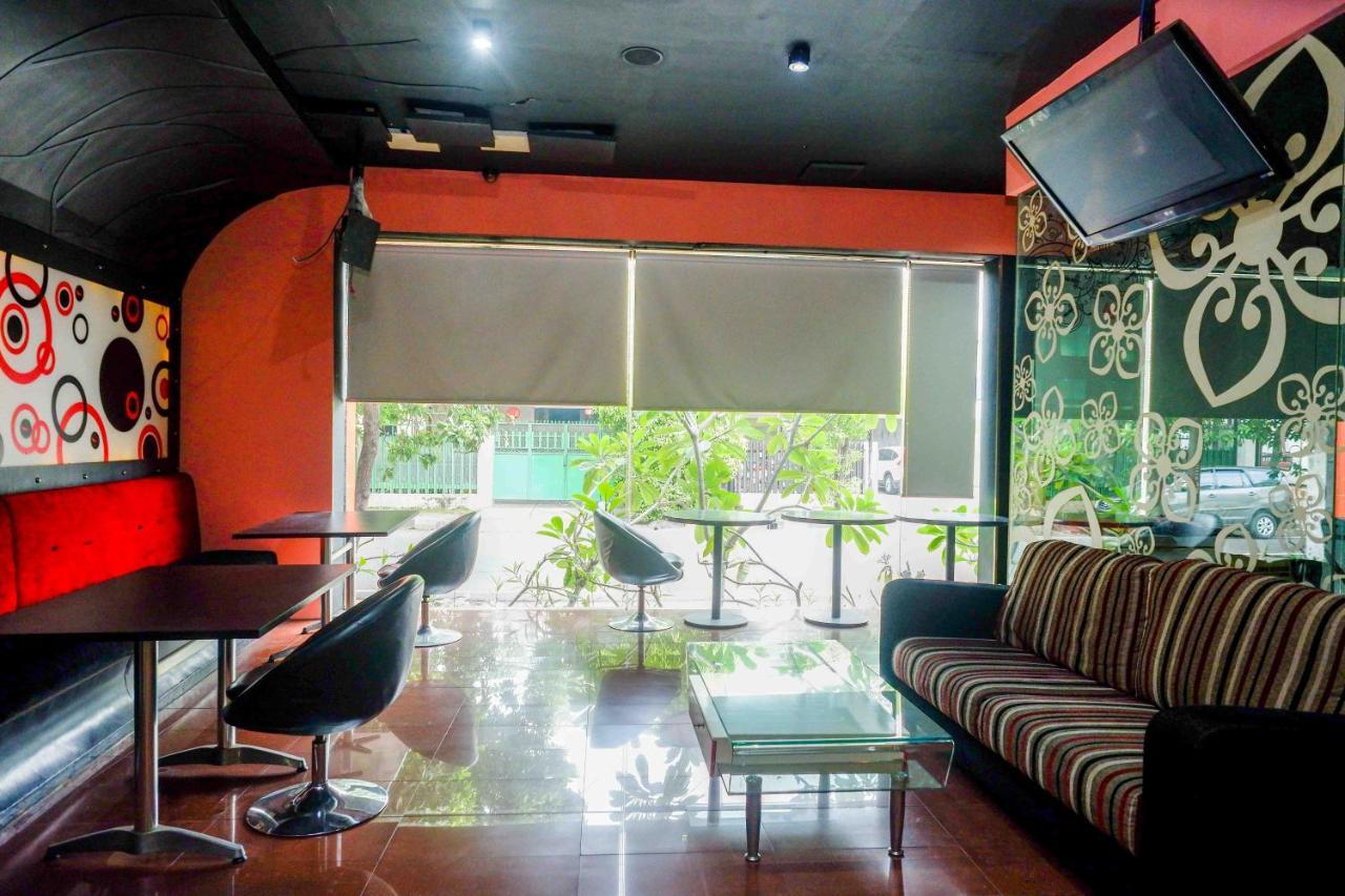 Sans Hotel International Surabaya Gubeng Eksteriør bilde